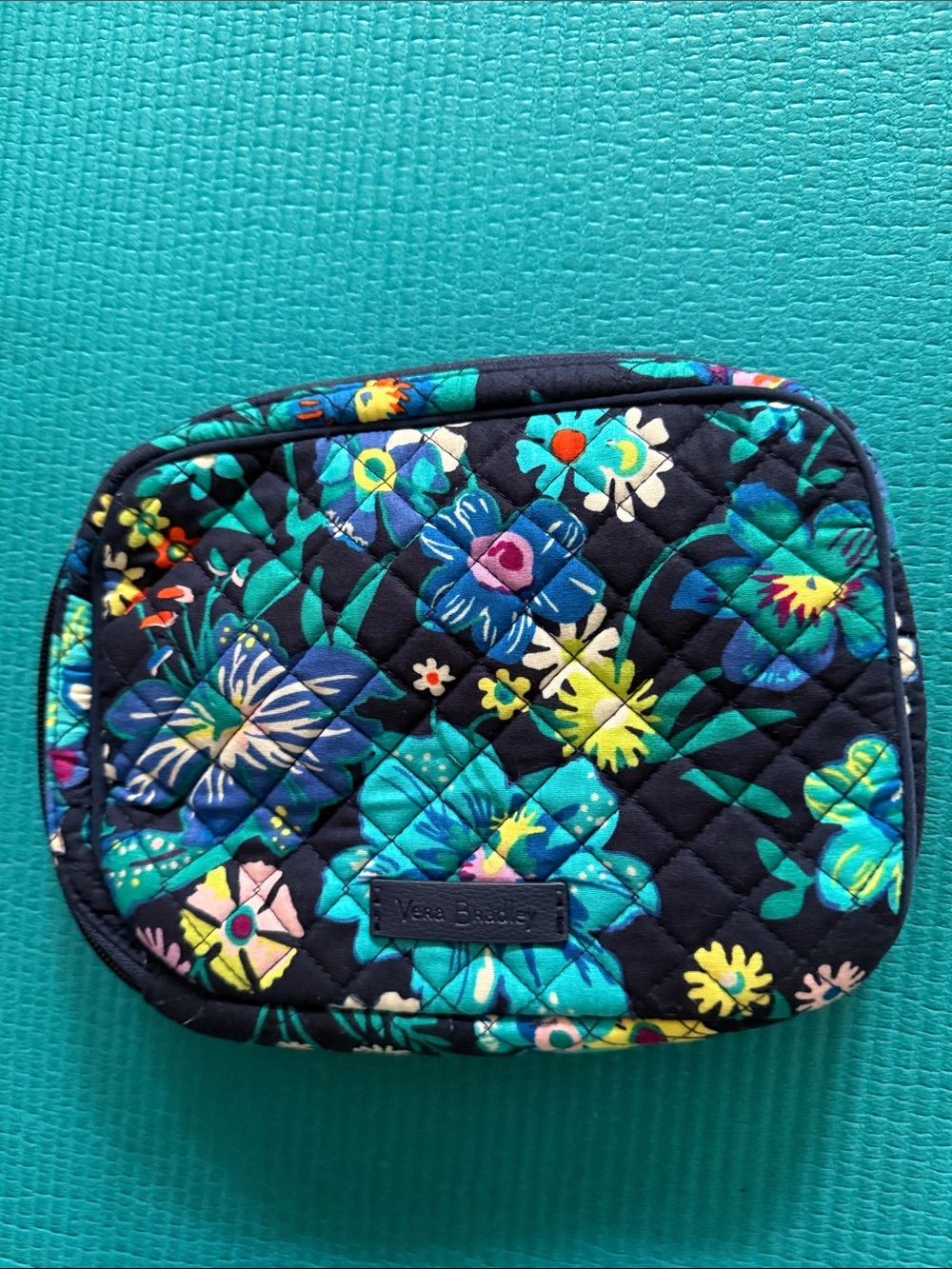 Vera Bradley Like New Quilted Floral "Moonlight Garden" Cosmetic Bag
